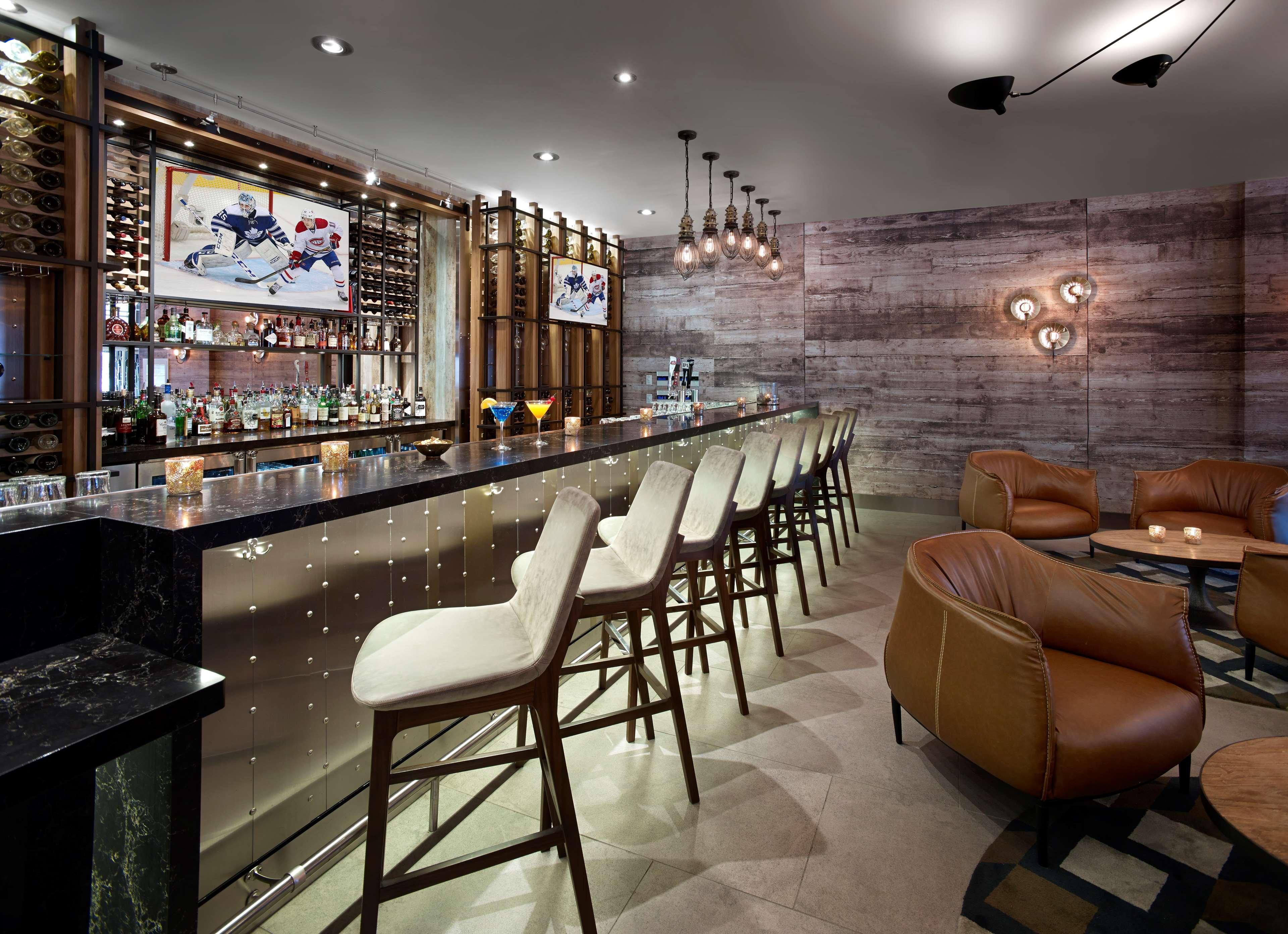 Hilton Garden Inn Toronto Airport Mississauga Bagian luar foto
