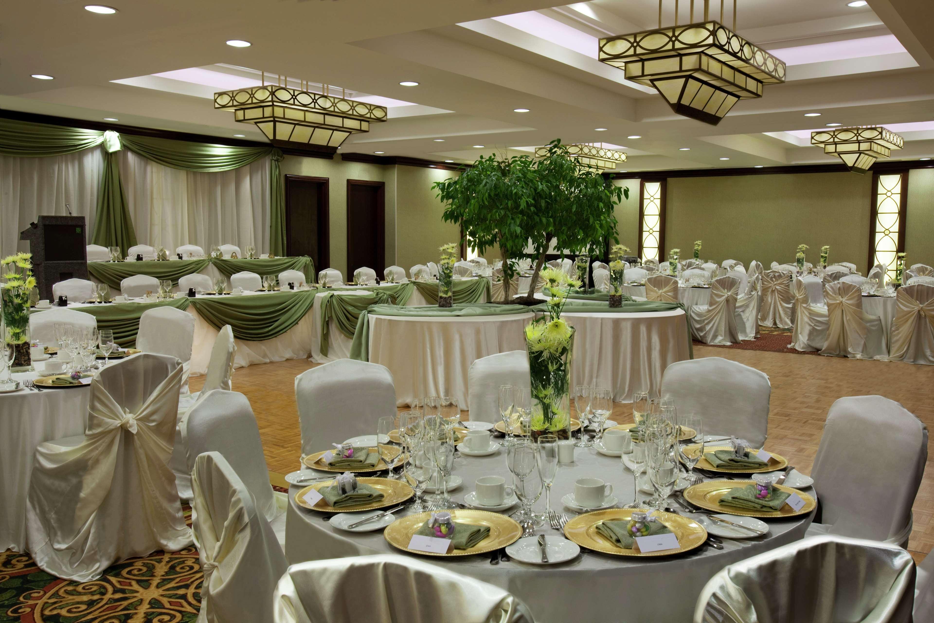 Hilton Garden Inn Toronto Airport Mississauga Restoran foto