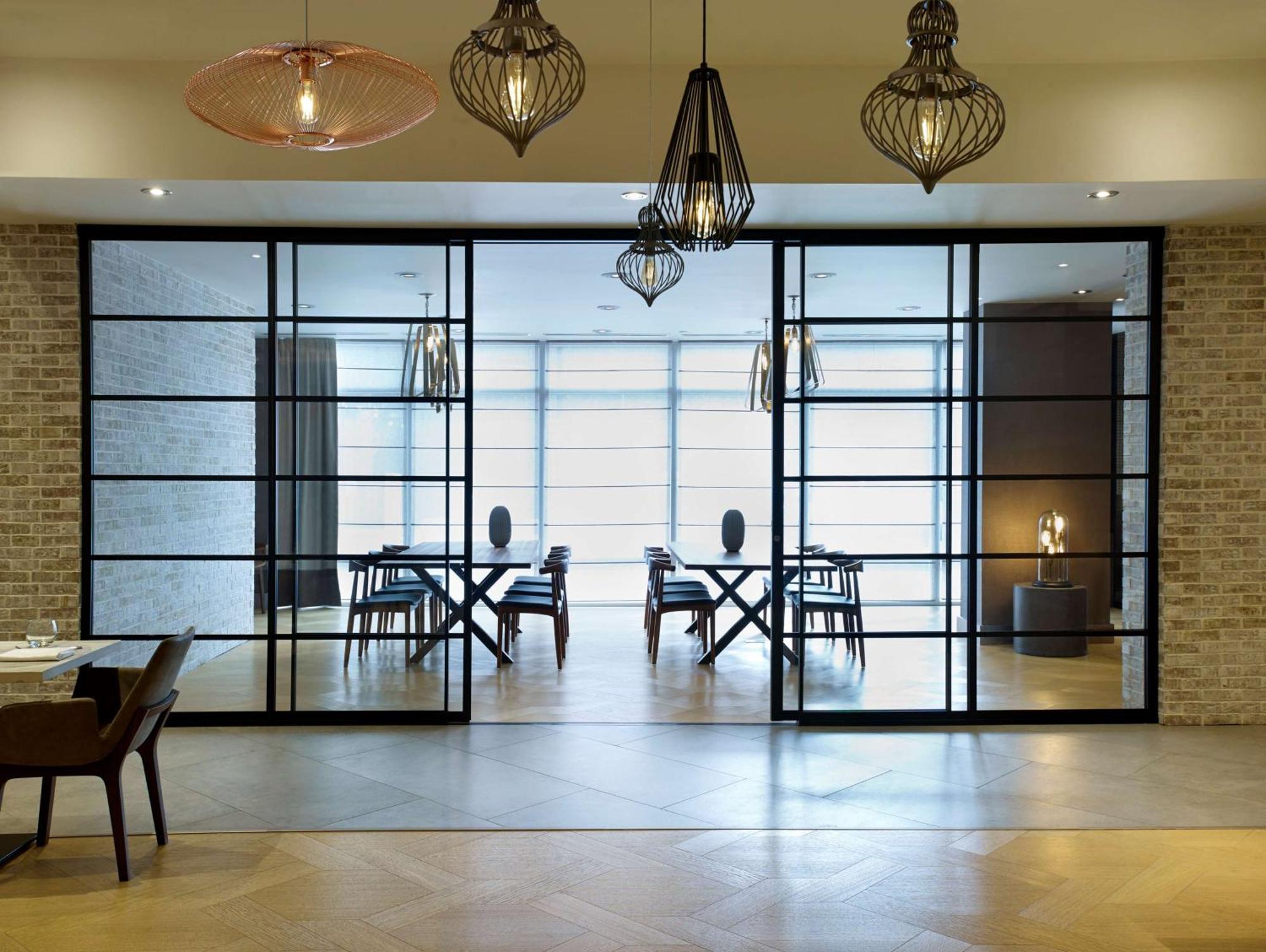 Hilton Garden Inn Toronto Airport Mississauga Bagian luar foto